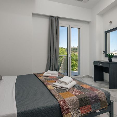 Katsaros Luxury Apts II 5 Min Walk To Beach Τσιλιβί Εξωτερικό φωτογραφία