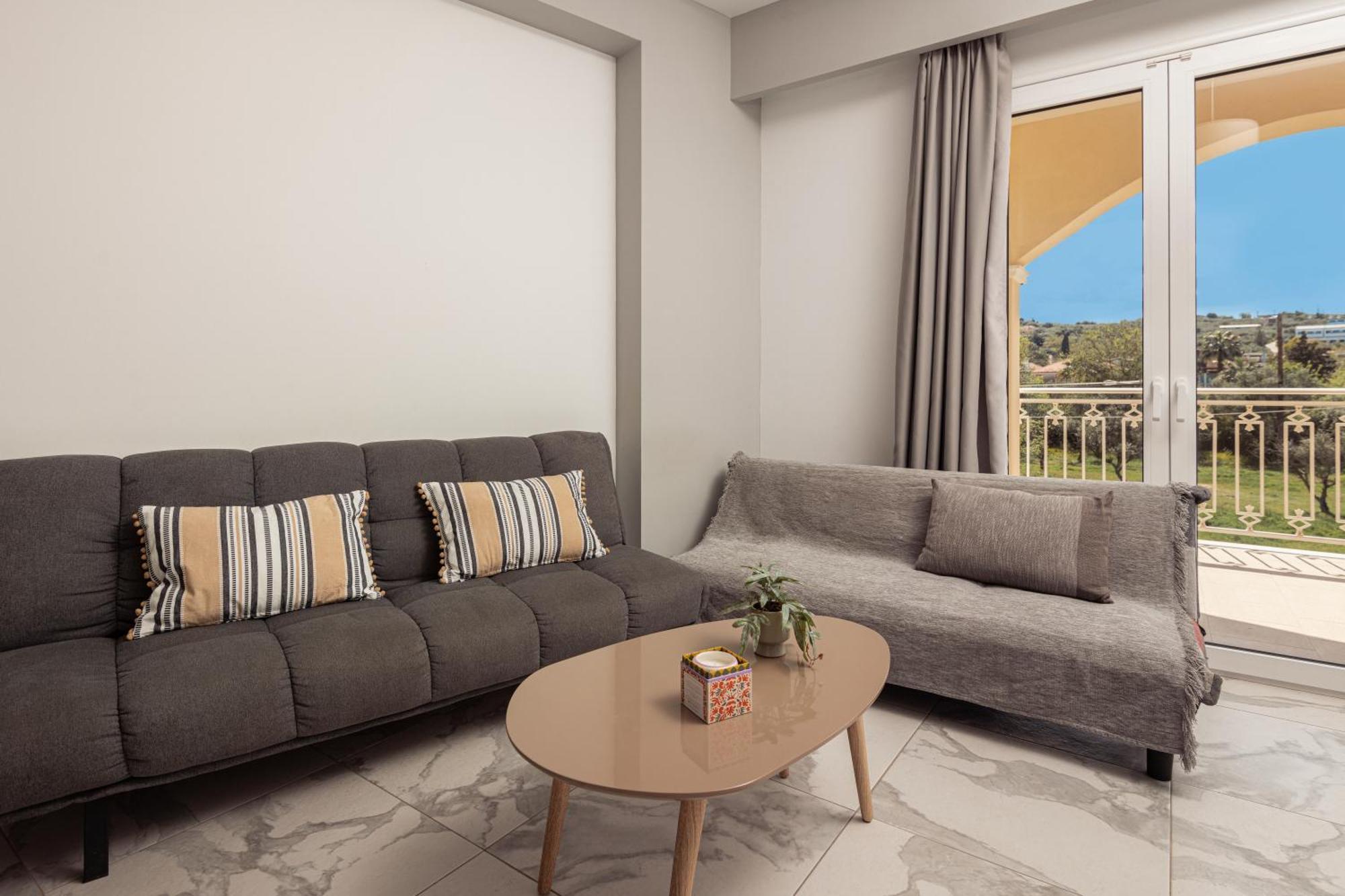 Katsaros Luxury Apts II 5 Min Walk To Beach Τσιλιβί Εξωτερικό φωτογραφία