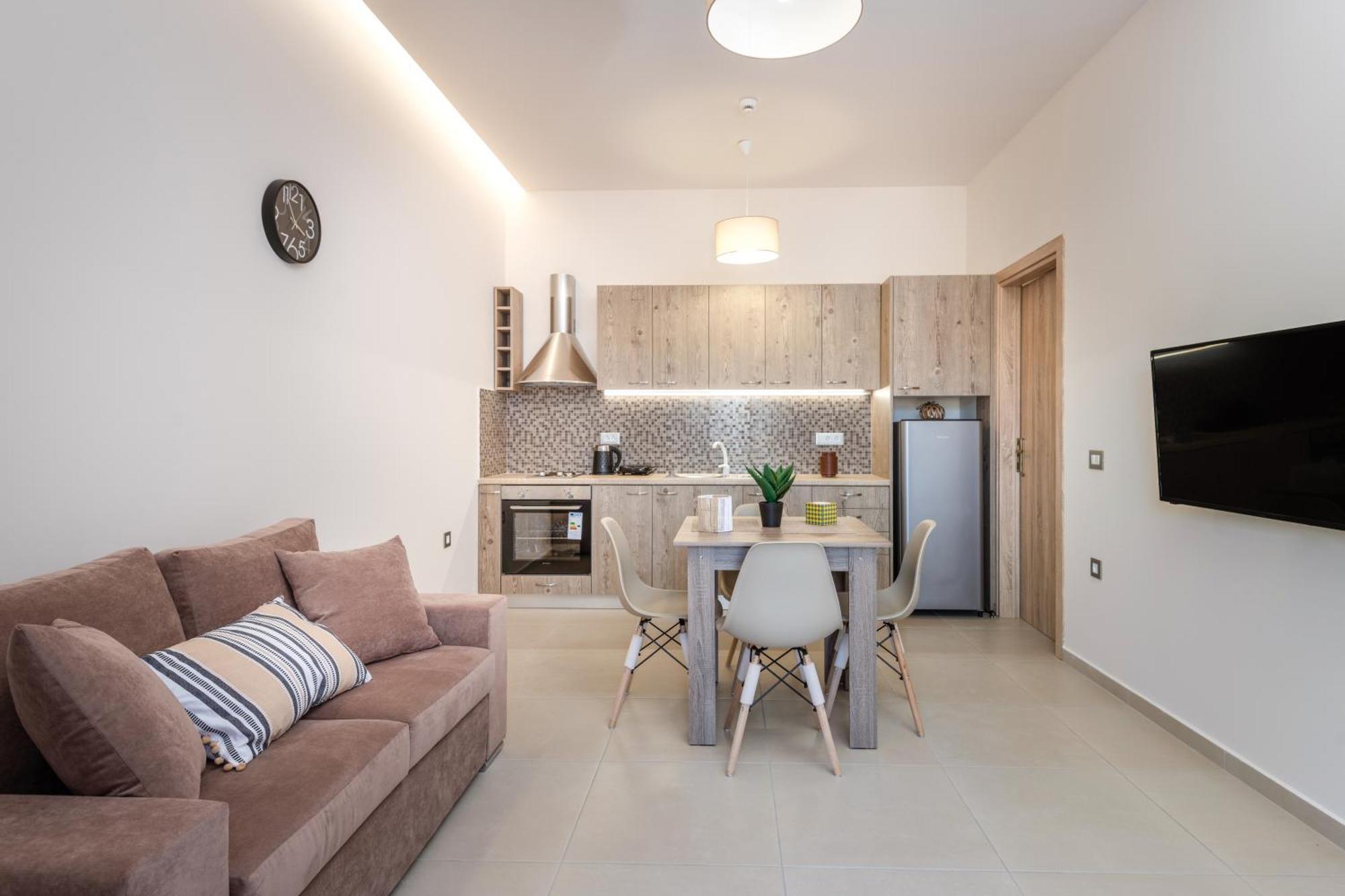 Katsaros Luxury Apts II 5 Min Walk To Beach Τσιλιβί Εξωτερικό φωτογραφία