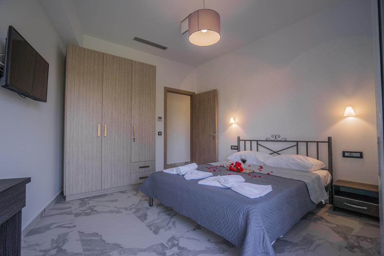 Katsaros Luxury Apts II 5 Min Walk To Beach Τσιλιβί Εξωτερικό φωτογραφία